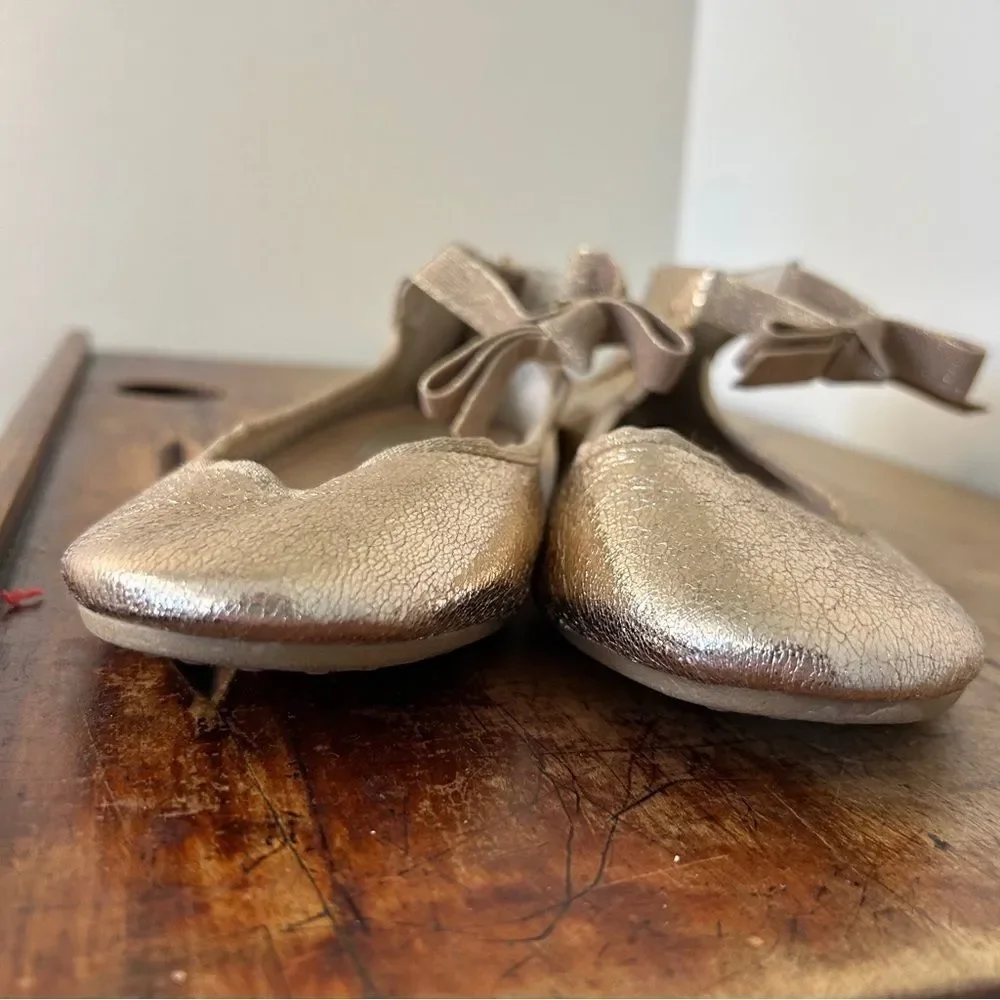 Kenneth Cole Rose Gold Metallic Ankle Strap Flats Shoes Bow Detail Girls 4.5